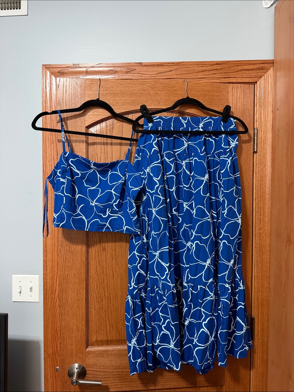 Blue Floral Print Women's Skirt - Elastic Waist, Lightweight